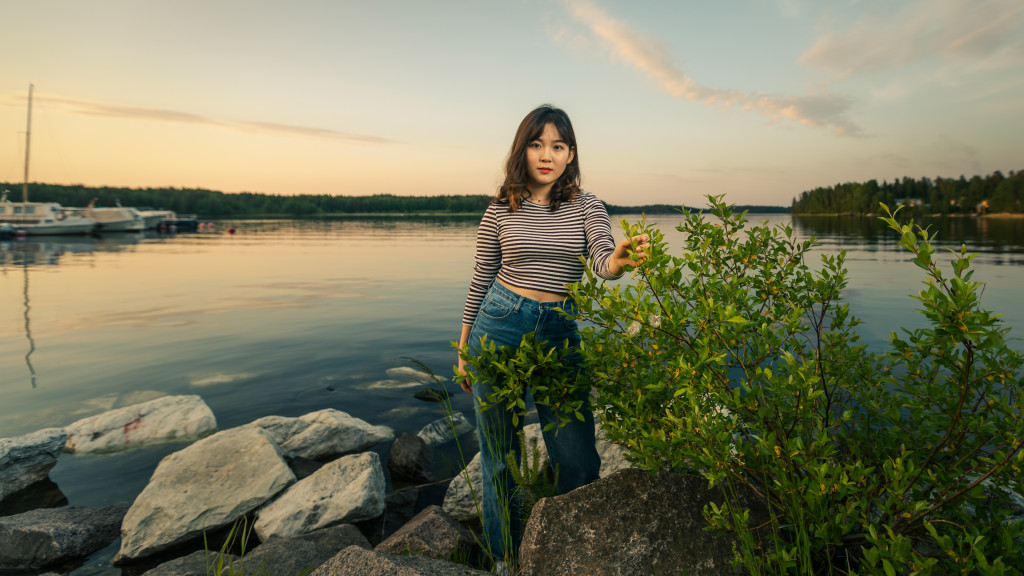 LUT University student at a harbour